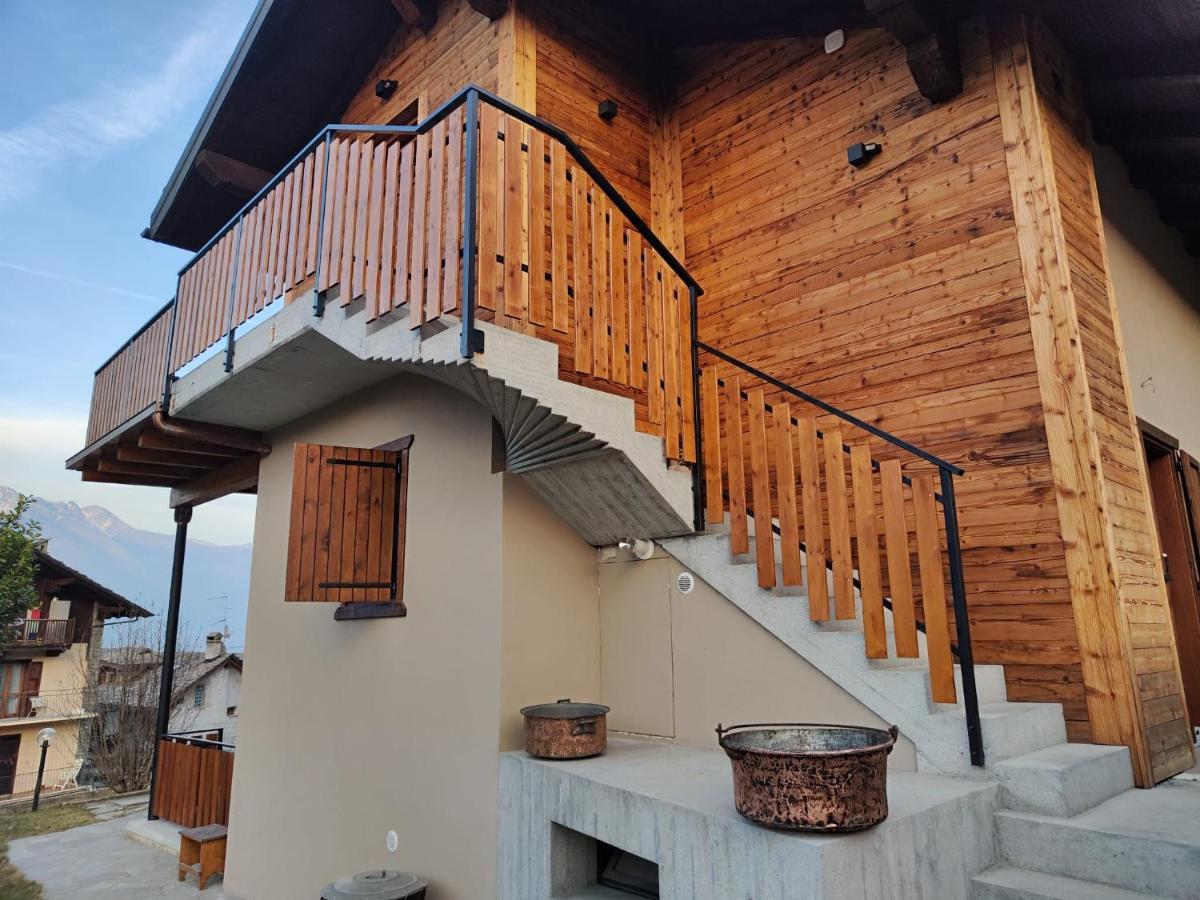 A Casa Da Elide Hotel Aymavilles ภายนอก รูปภาพ