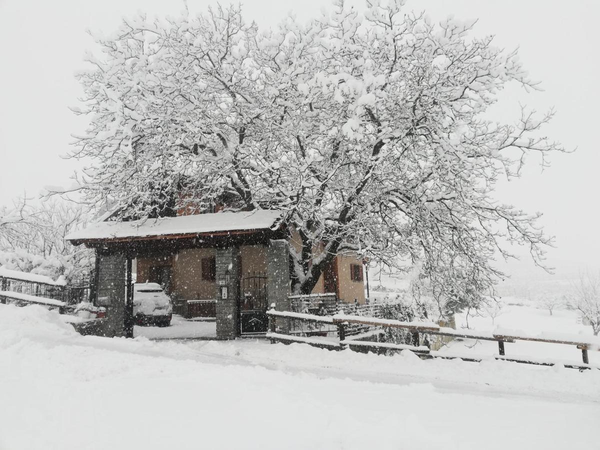 A Casa Da Elide Hotel Aymavilles ภายนอก รูปภาพ