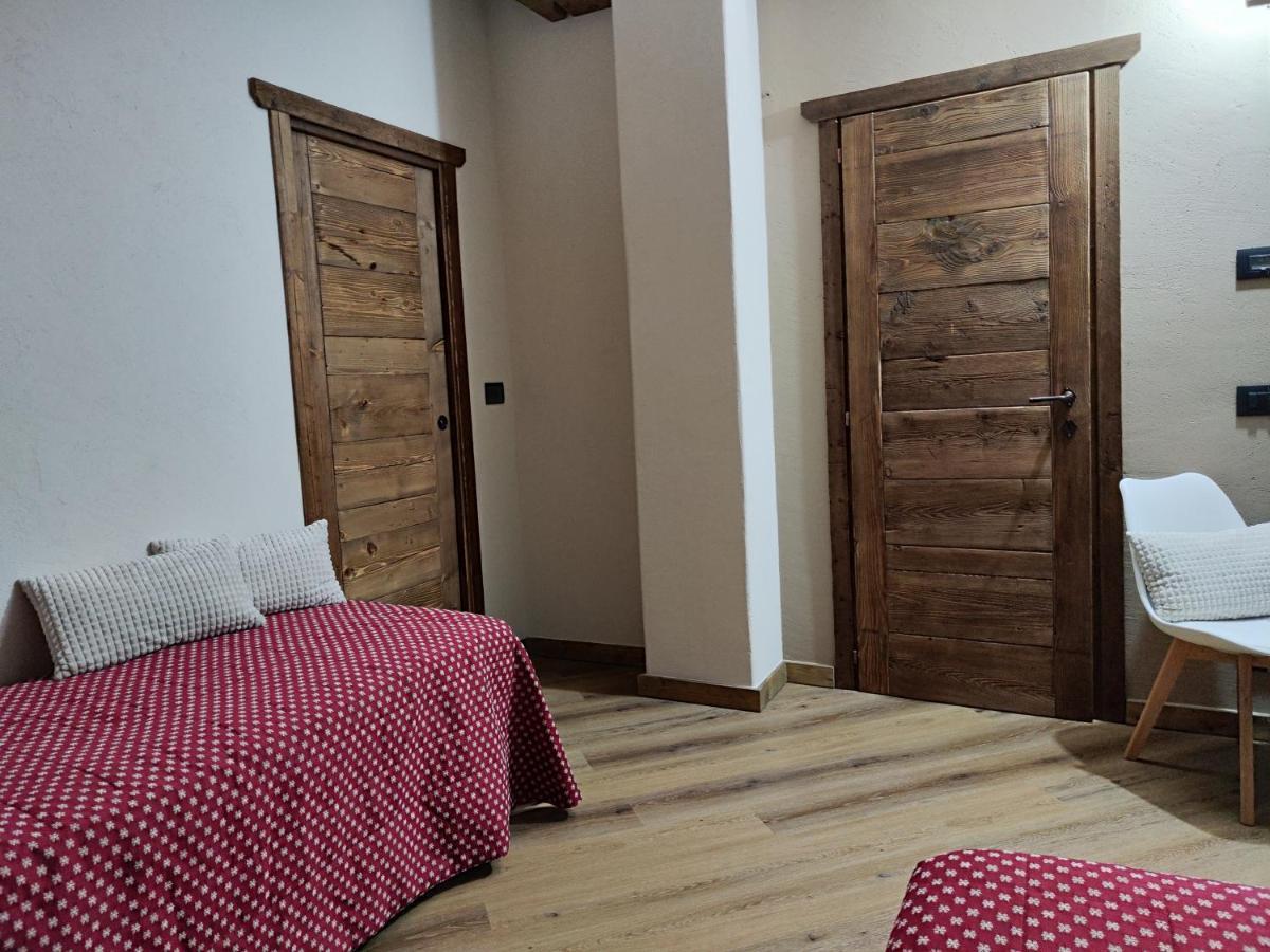 A Casa Da Elide Hotel Aymavilles ภายนอก รูปภาพ