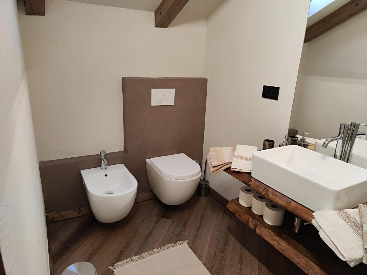 A Casa Da Elide Hotel Aymavilles ภายนอก รูปภาพ