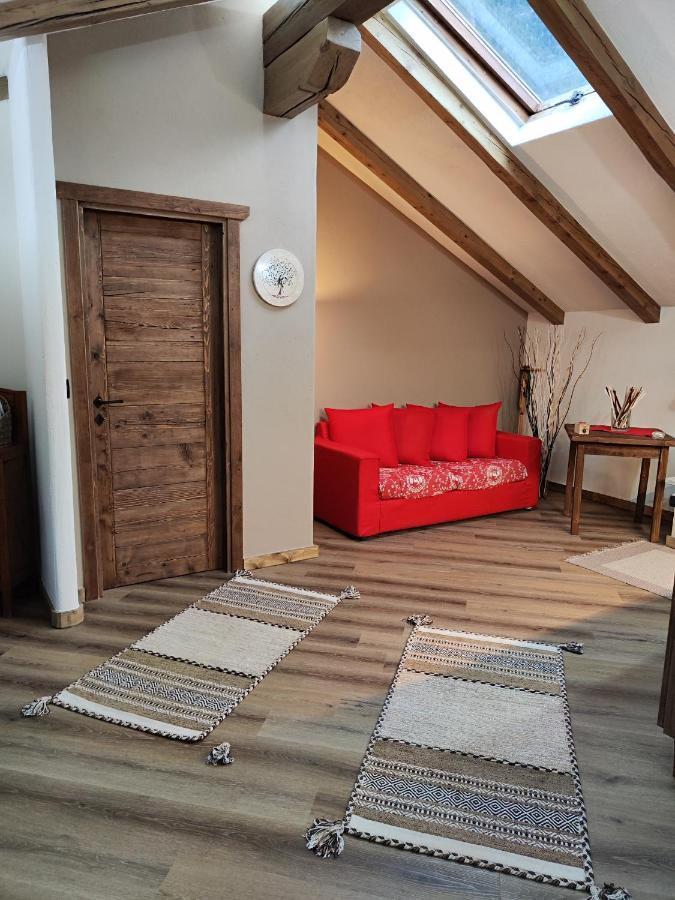 A Casa Da Elide Hotel Aymavilles ภายนอก รูปภาพ