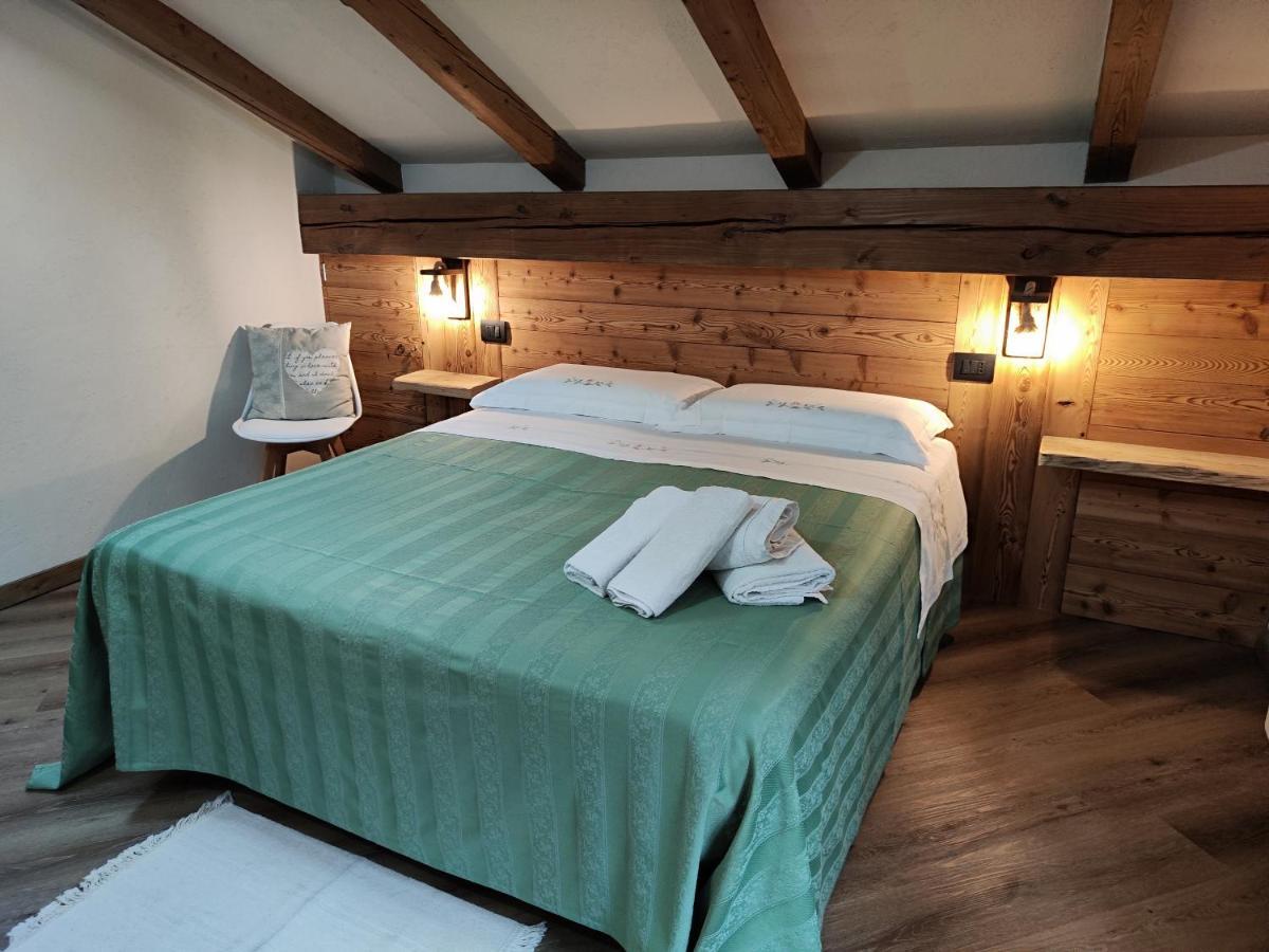 A Casa Da Elide Hotel Aymavilles ภายนอก รูปภาพ