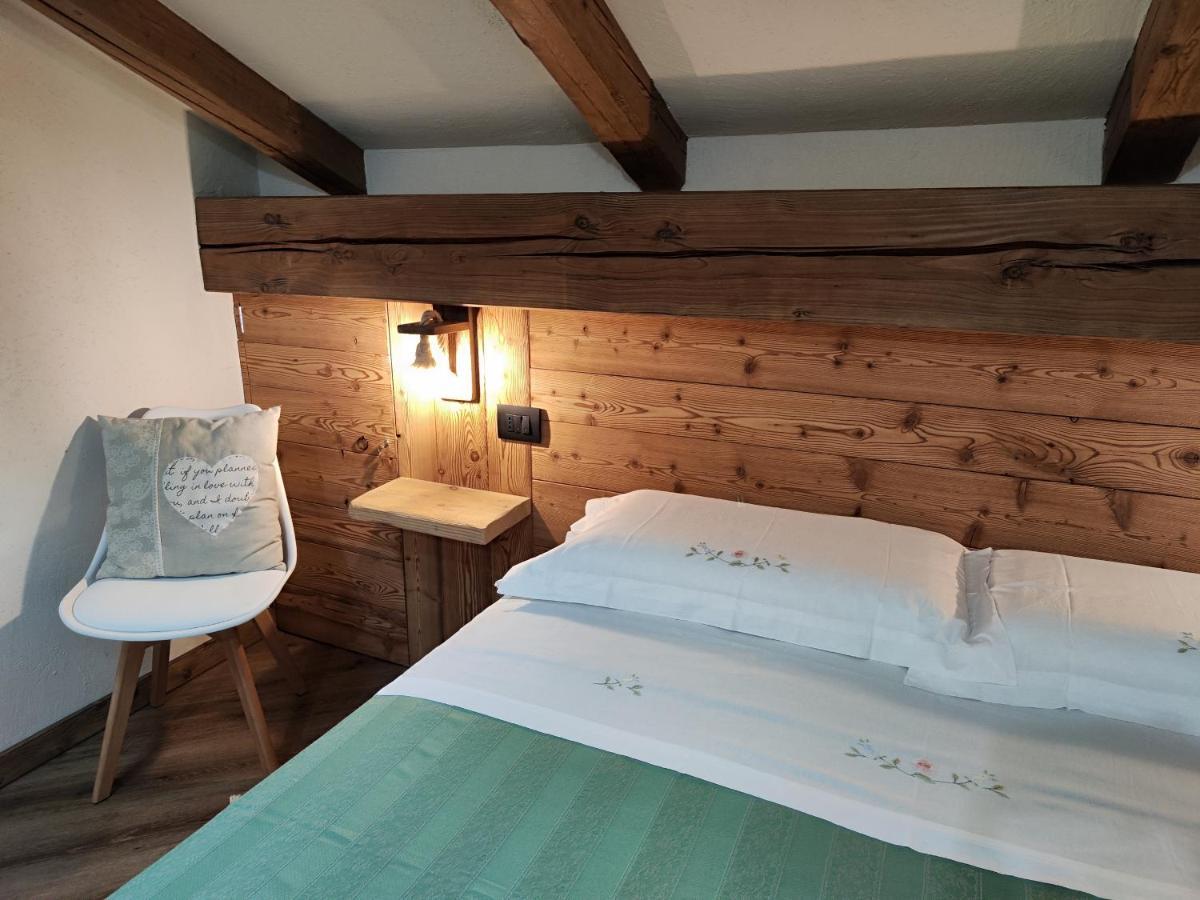 A Casa Da Elide Hotel Aymavilles ภายนอก รูปภาพ