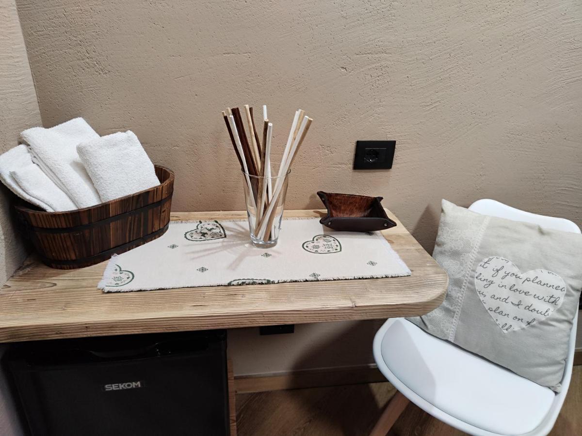 A Casa Da Elide Hotel Aymavilles ภายนอก รูปภาพ