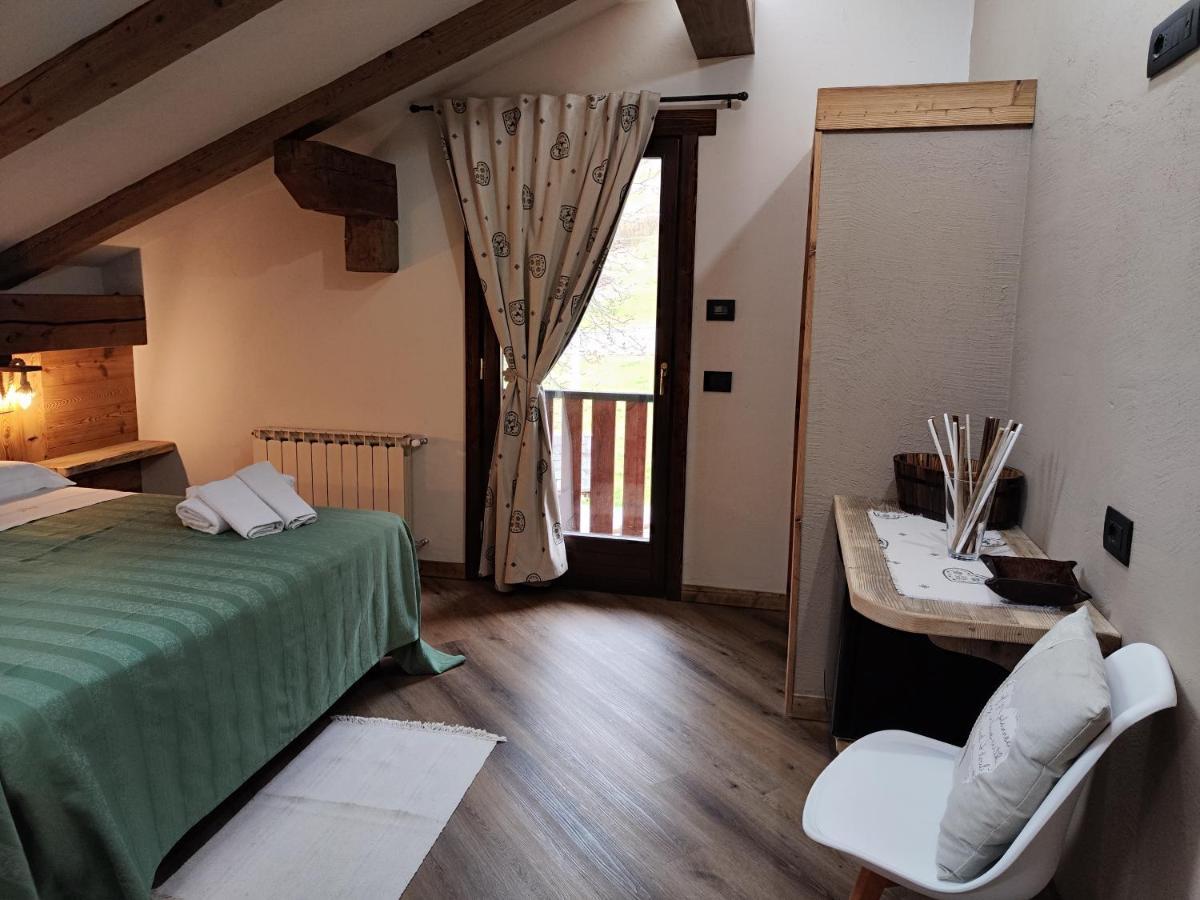 A Casa Da Elide Hotel Aymavilles ภายนอก รูปภาพ